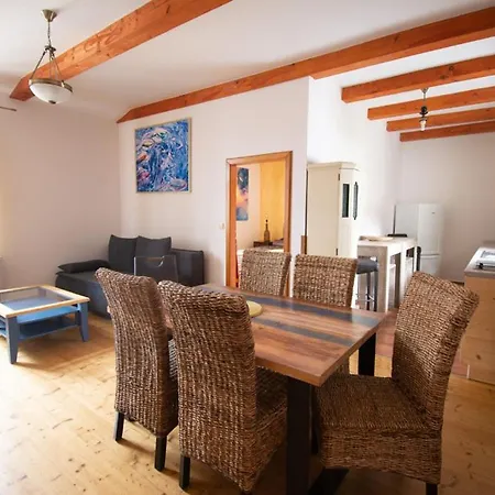 Sirius E In Center Of Cb Apartment