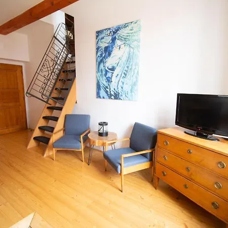 Sirius E In Center Of Cb 捷克布杰约维采