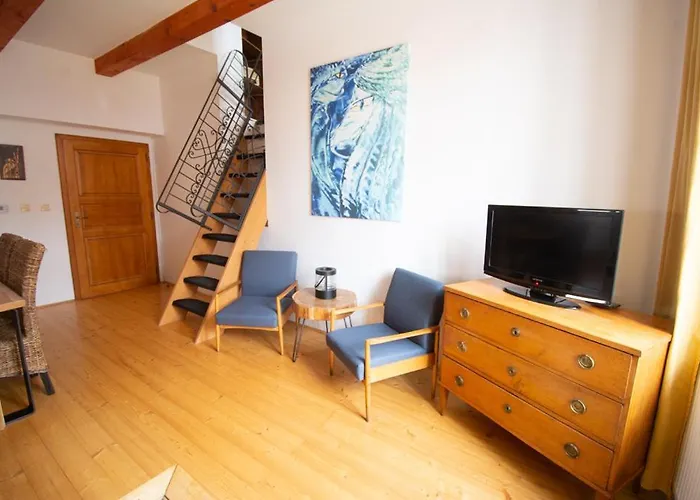 Sirius E In Center Of Cb 捷克布杰约维采